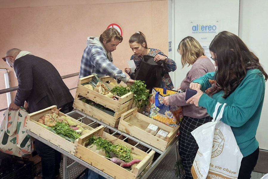 03-Acheteurs-vignette